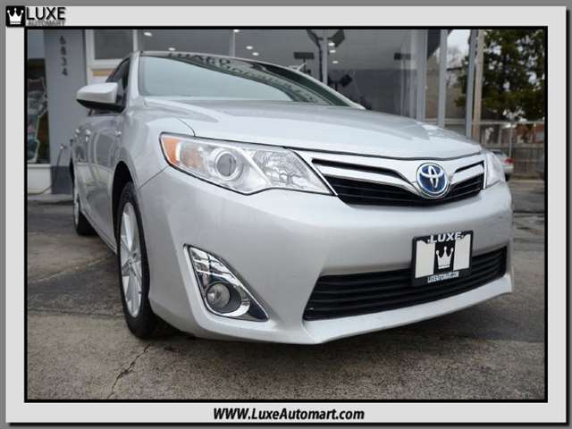 2014 Toyota Camry XLE 4dr Sedan